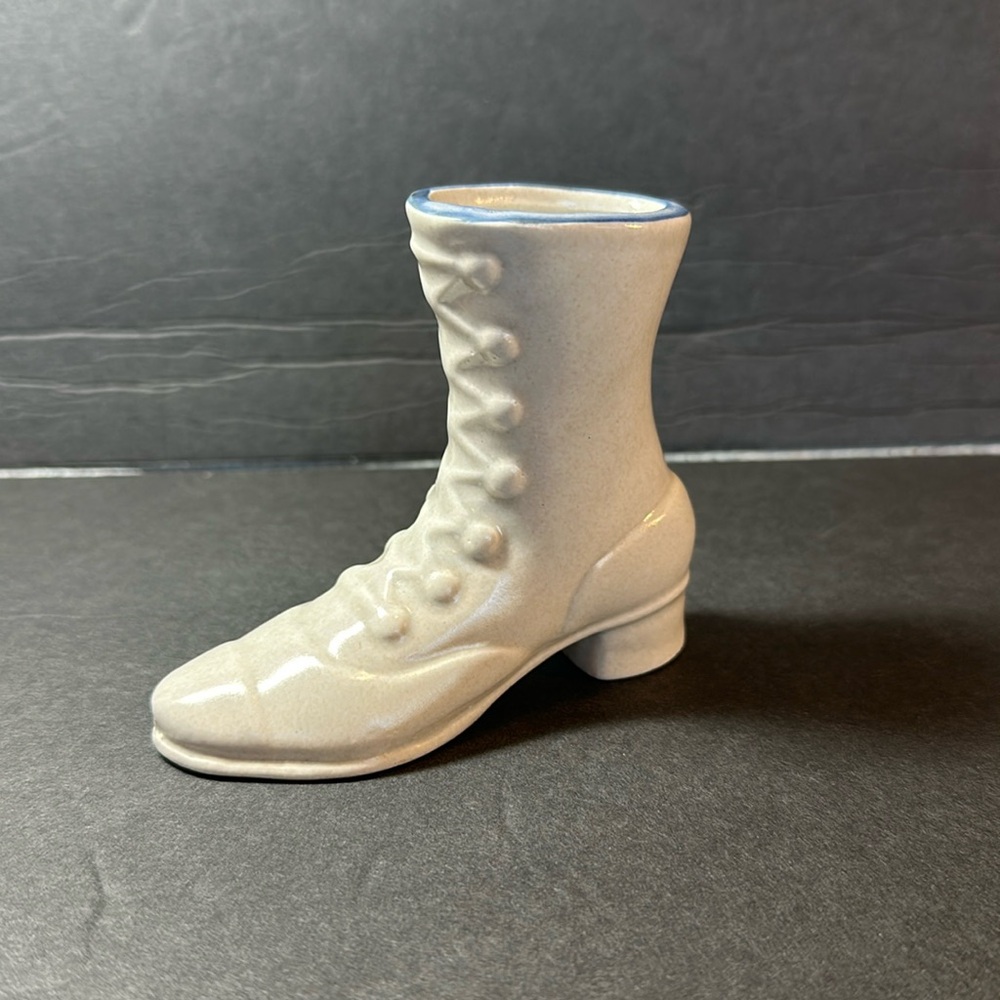 Pfaltzgraff Vintage Small Boot Figurine Vase